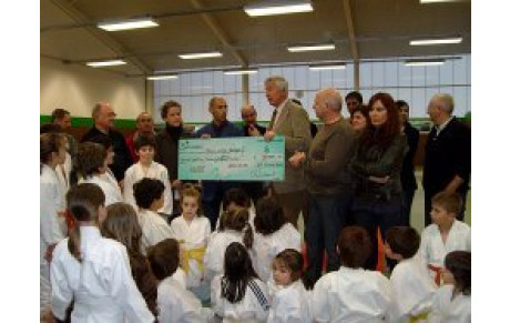 RECEPTION DU CHEQUE DE LA FONDATION ALCOA